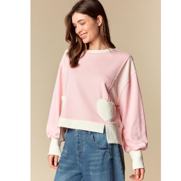 “The Georgia" Heart Patch Colorblock Pullover - Picture 4 of 6